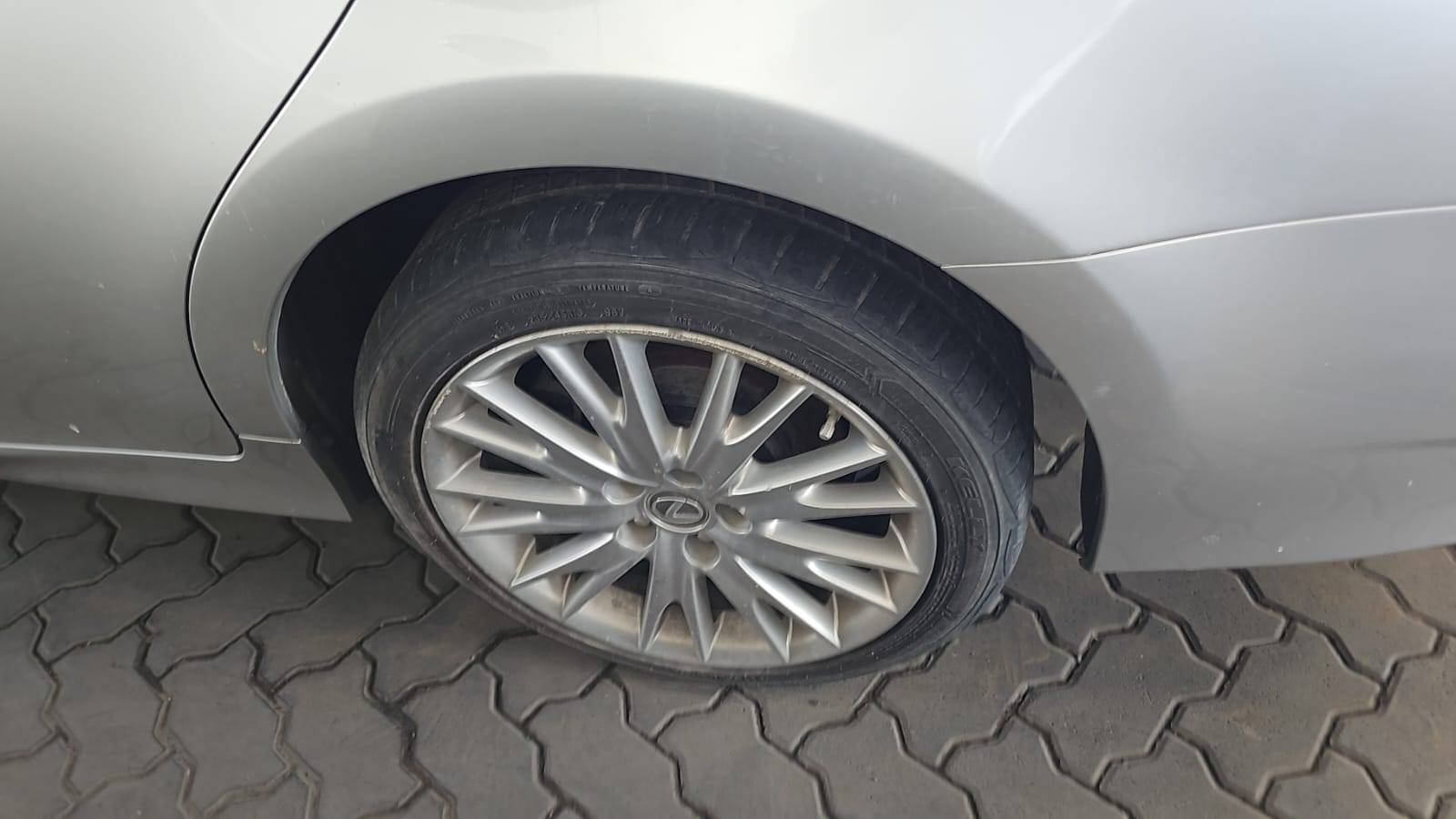 2013 LEXUS GS 350 — 130373 Miles — Lot 6D5006632 — Souq - Marhaba Auctions Used Cars - Image 9