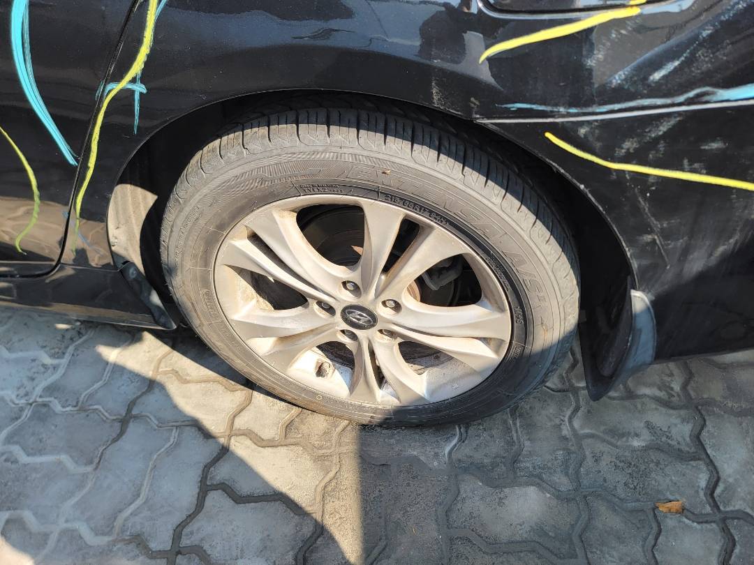 2012 HYUNDAI SONATA — 232152 Miles — Lot 67361293 - Marhaba Auctions Used Cars - Image 5