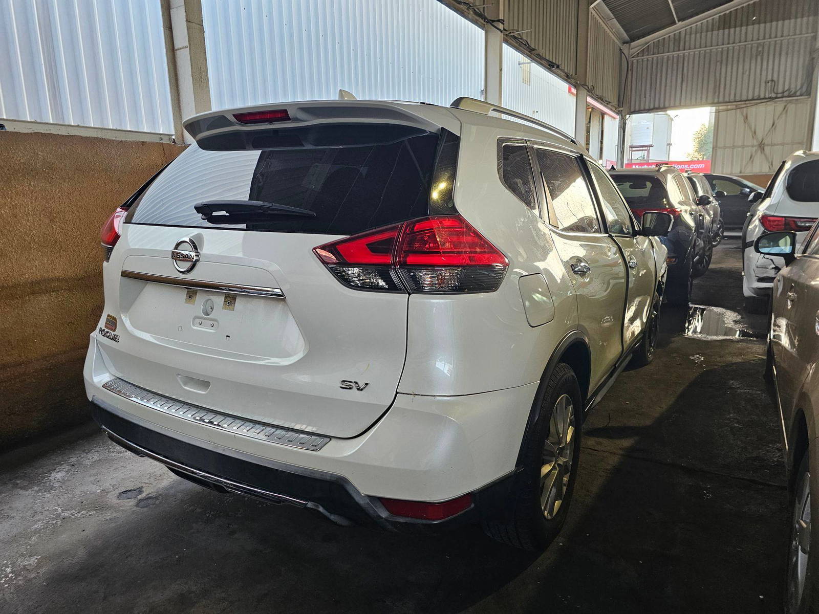 2017 NISSAN ROGUE — 145630 Miles — Lot HP531500 — Main - Marhaba Auctions Used Cars - Image 5