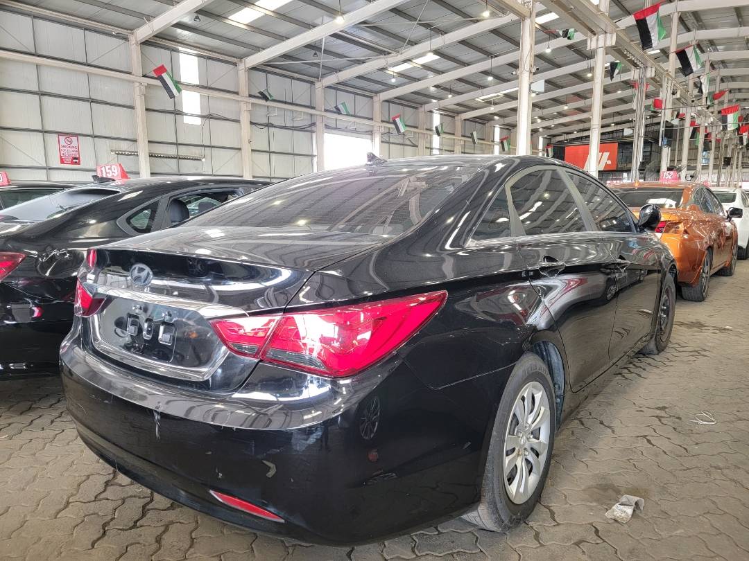 2011 HYUNDAI SONATA — 217022 Miles — Lot 49267004 — Souq - Marhaba Auctions Used Cars - Image 3