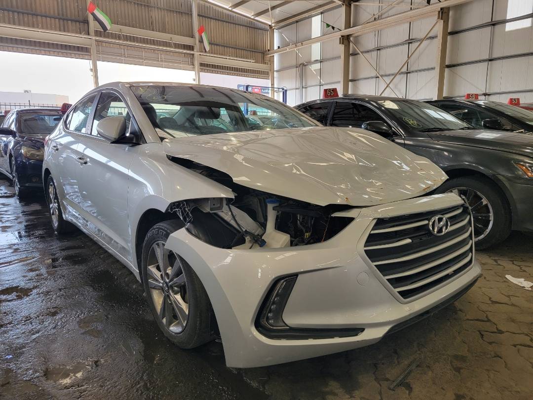 2018 HYUNDAI ELANTRA — 198237 KM — Lot JU616868 — Main - Marhaba Auctions Used Cars - Image 4