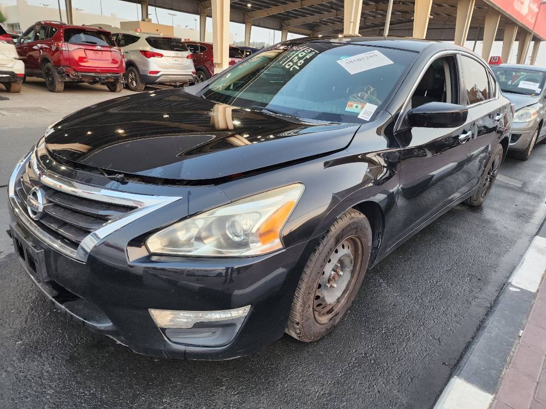 2015 NISSAN ALTIMA — 135010 Miles — Lot 38505369 — Souq - Marhaba Auctions Used Cars - Image 4