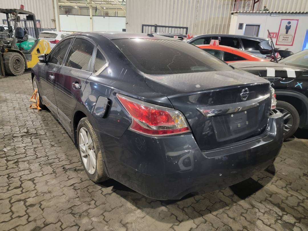 2015 NISSAN ALTIMA — 218010 Miles — Lot 1FC203050 — Main - Marhaba Auctions Used Cars - Image 6