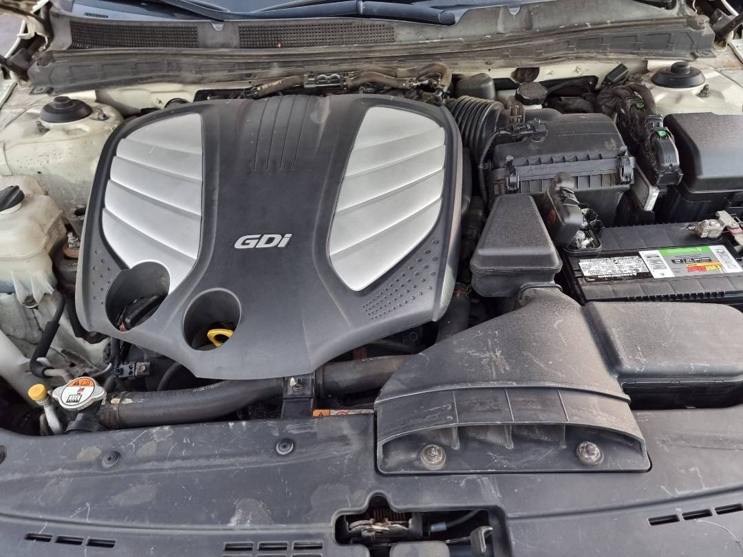 2014 KIA CADENZA — 151037 Miles — Lot 215487 — Ind. 12 - Marhaba Auctions Used Cars - Image 11
