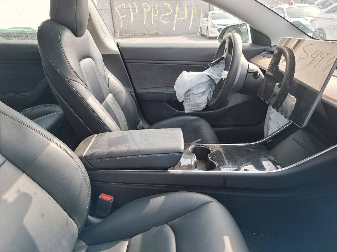 TESLA MODEL 3 2019 - Marhaba Auction Used Cars - Image 8