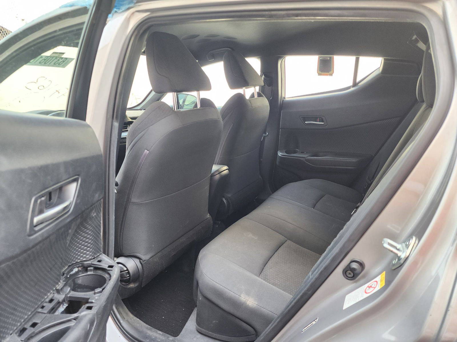 2018 TOYOTA C-HR — 141902 Miles — Lot JR047163 — Main - Marhaba Auctions Used Cars - Image 7