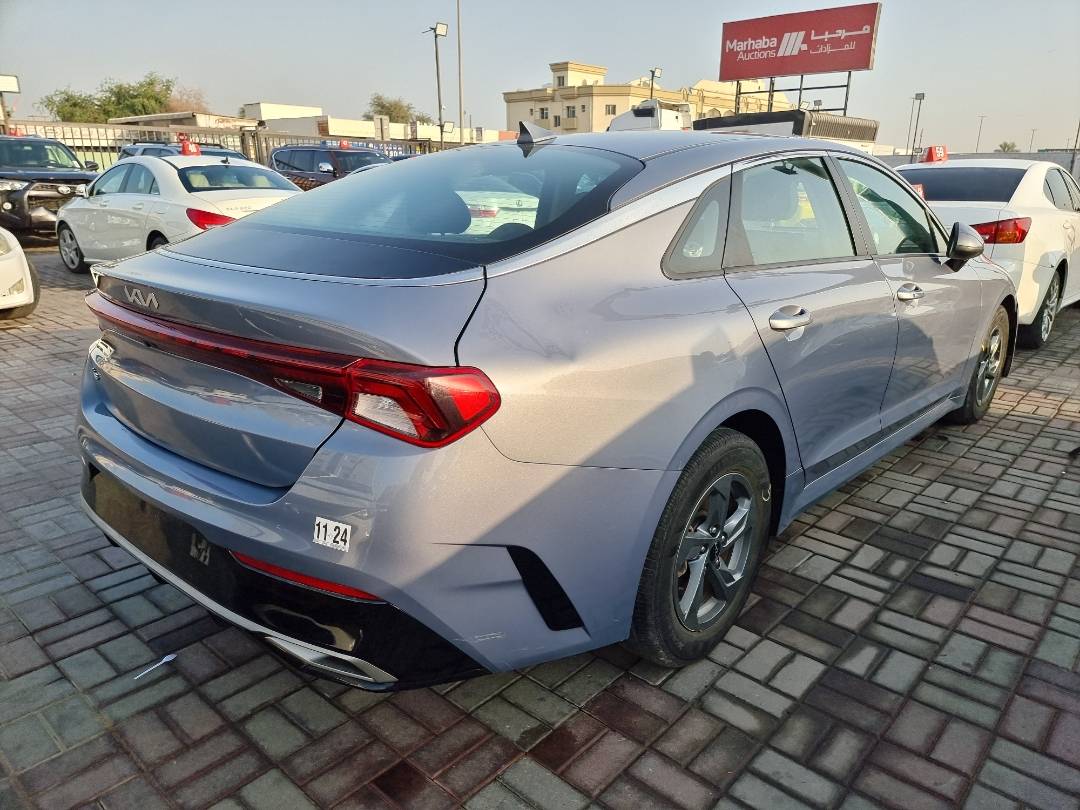 2022 KIA K5 — 31586 Miles — Lot 215487 — Souq - Marhaba Auctions Used Cars - Image 5