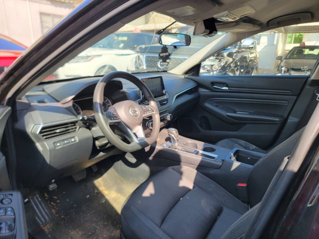 2019 NISSAN ALTIMA — 155969 Miles — Lot 1216945 — Souq - Marhaba Auctions Used Cars - Image 6