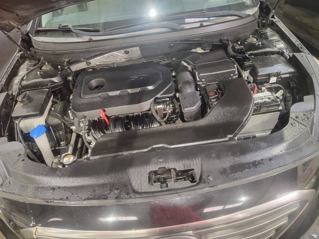 2015 HYUNDAI SONATA — 95062 Miles — Lot 236708 — Main - Marhaba Auctions Used Cars - Image 11