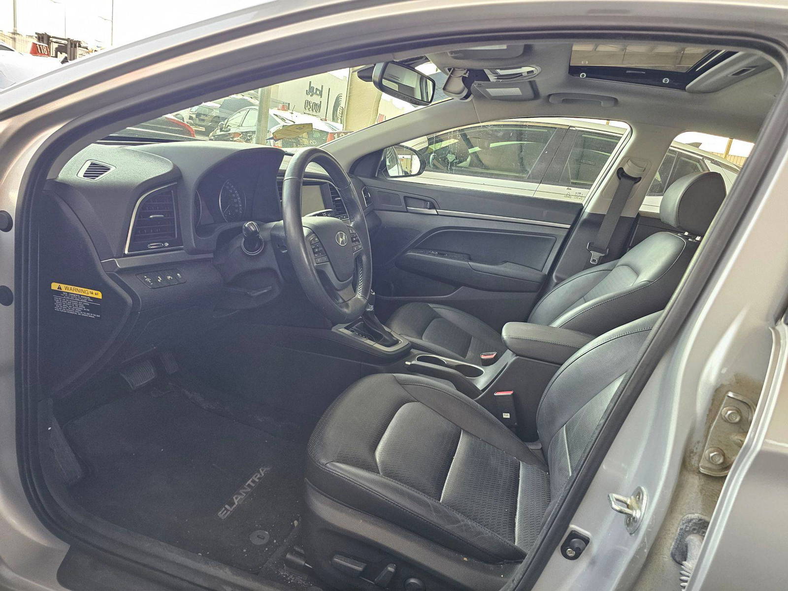 HYUNDAI ELANTRA 2017 - Marhaba Auction Used Cars - Image 9