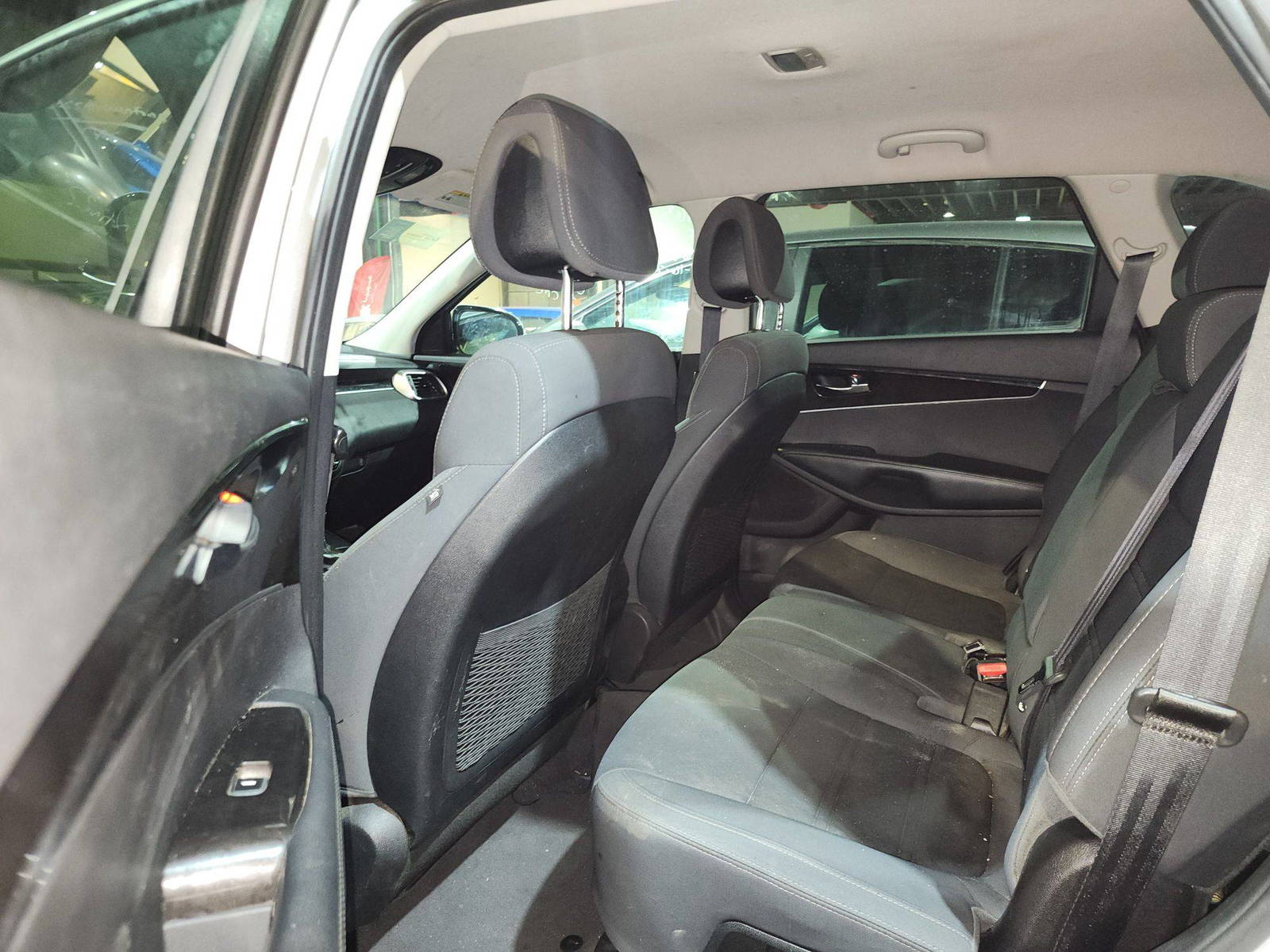 KIA SORENTO 2016 - Marhaba Auction Used Cars - Image 7