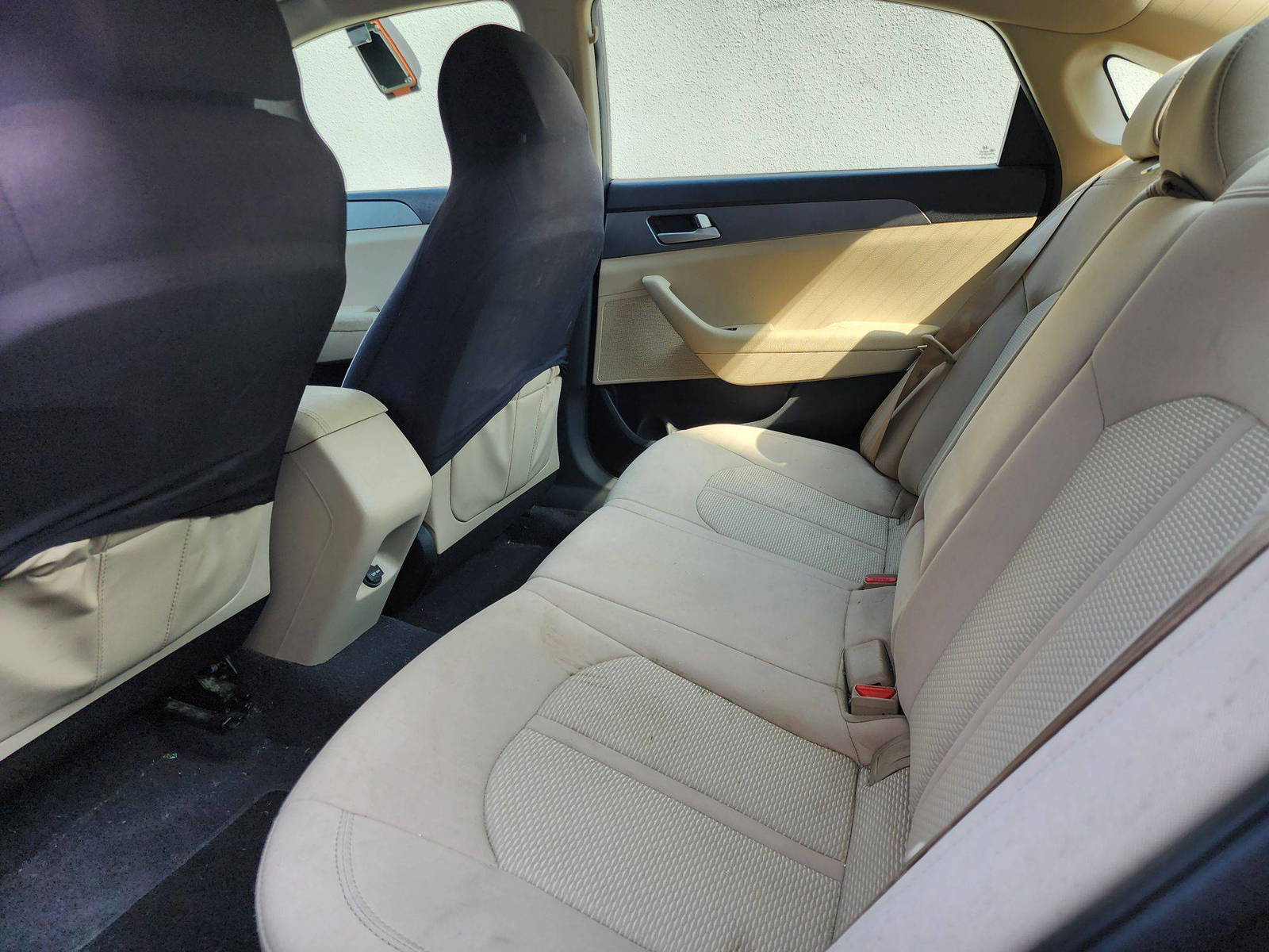 2016 HYUNDAI SONATA — 106236 Miles — Lot 366766 — Al Quoz - Marhaba Auctions Used Cars - Image 7