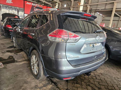 2014 NISSAN ROGUE at Marhaba Auctions