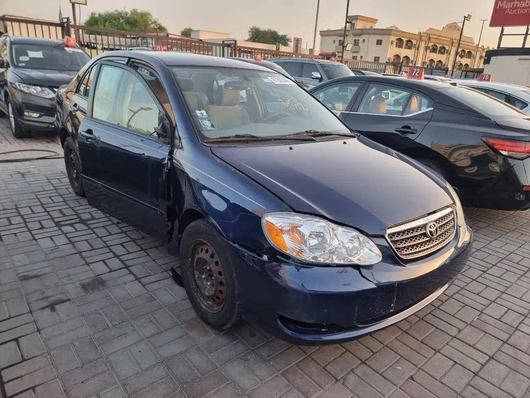 TOYOTA COROLLA 2005 view 2