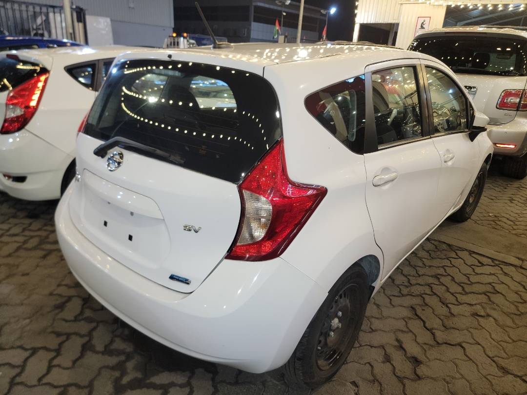 2016 NISSAN VERSA NOTE — 47133 Miles — Lot 67631953 - Marhaba Auctions Used Cars - Image 4