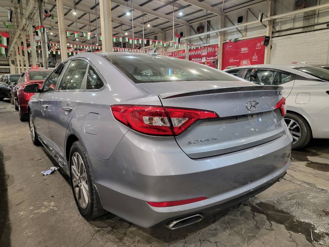 2015 HYUNDAI SONATA — 124834 Miles — Lot H120733 — Main - Marhaba Auctions Used Cars - Image 4