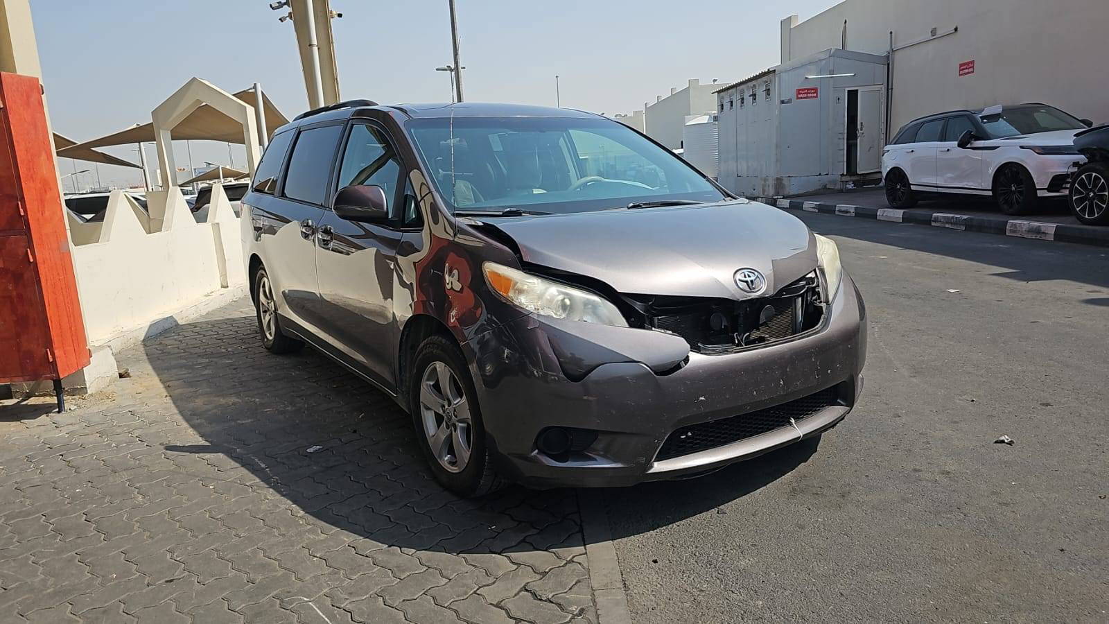 TOYOTA SIENNA 2014 - Marhaba Auction Used Cars - Image 10