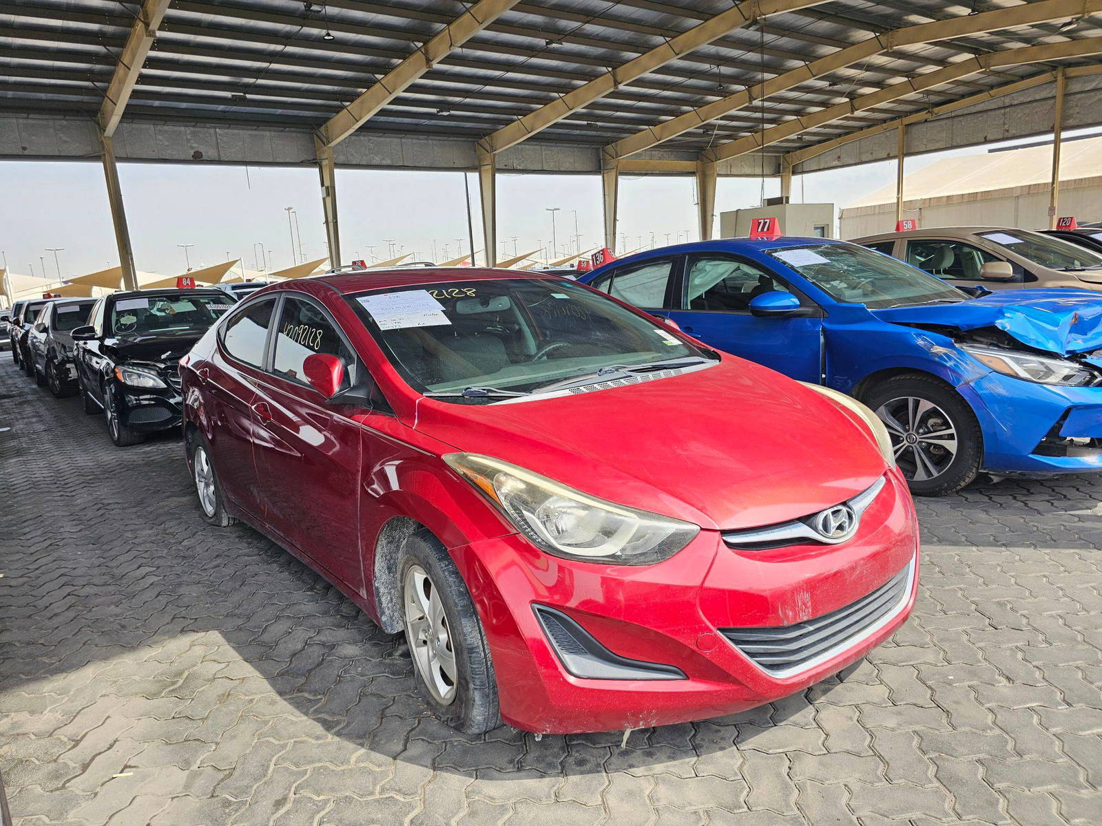 2015 HYUNDAI ELANTRA — 132373 Miles — Lot 42092128 — Souq - Marhaba Auctions Used Cars - Image 4