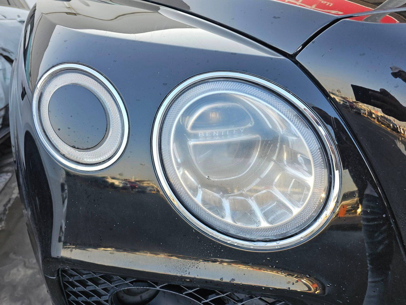 2019 BENTLEY BENTAYGA — 94252 KM — Lot KC025218 — Souq - Marhaba Auctions Used Cars - Image 15