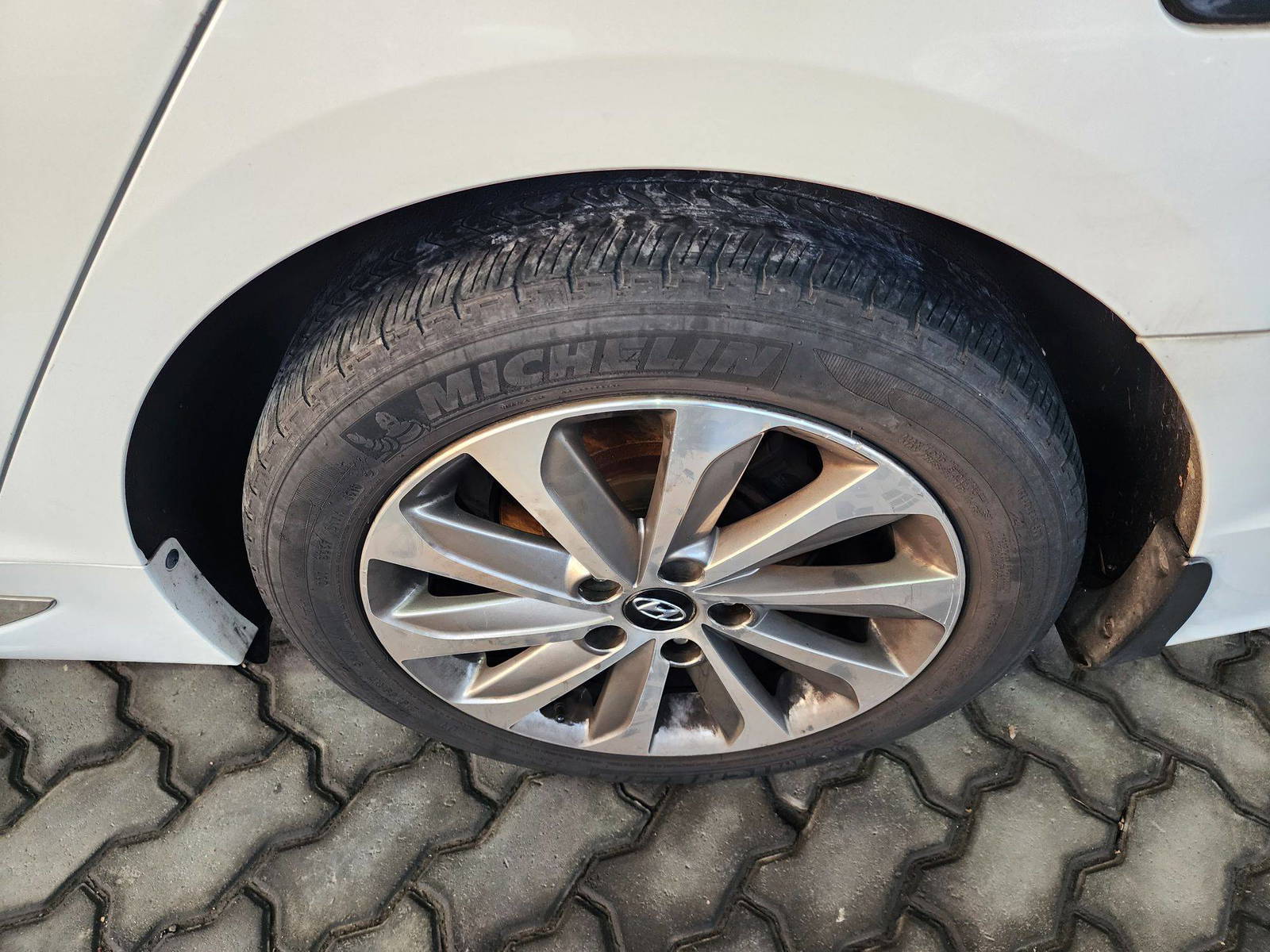 2015 HYUNDAI SONATA — 144765 Miles — Lot 38163958 - Marhaba Auctions Used Cars - Image 10