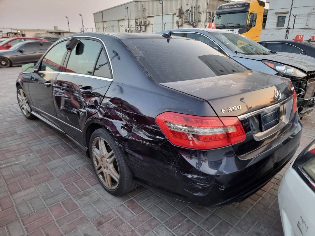 2010 MERCEDES BENZ E 350 — 170843 Miles — Lot 50088264 — Ind. 12 - Marhaba Auctions Used Cars - Image 5