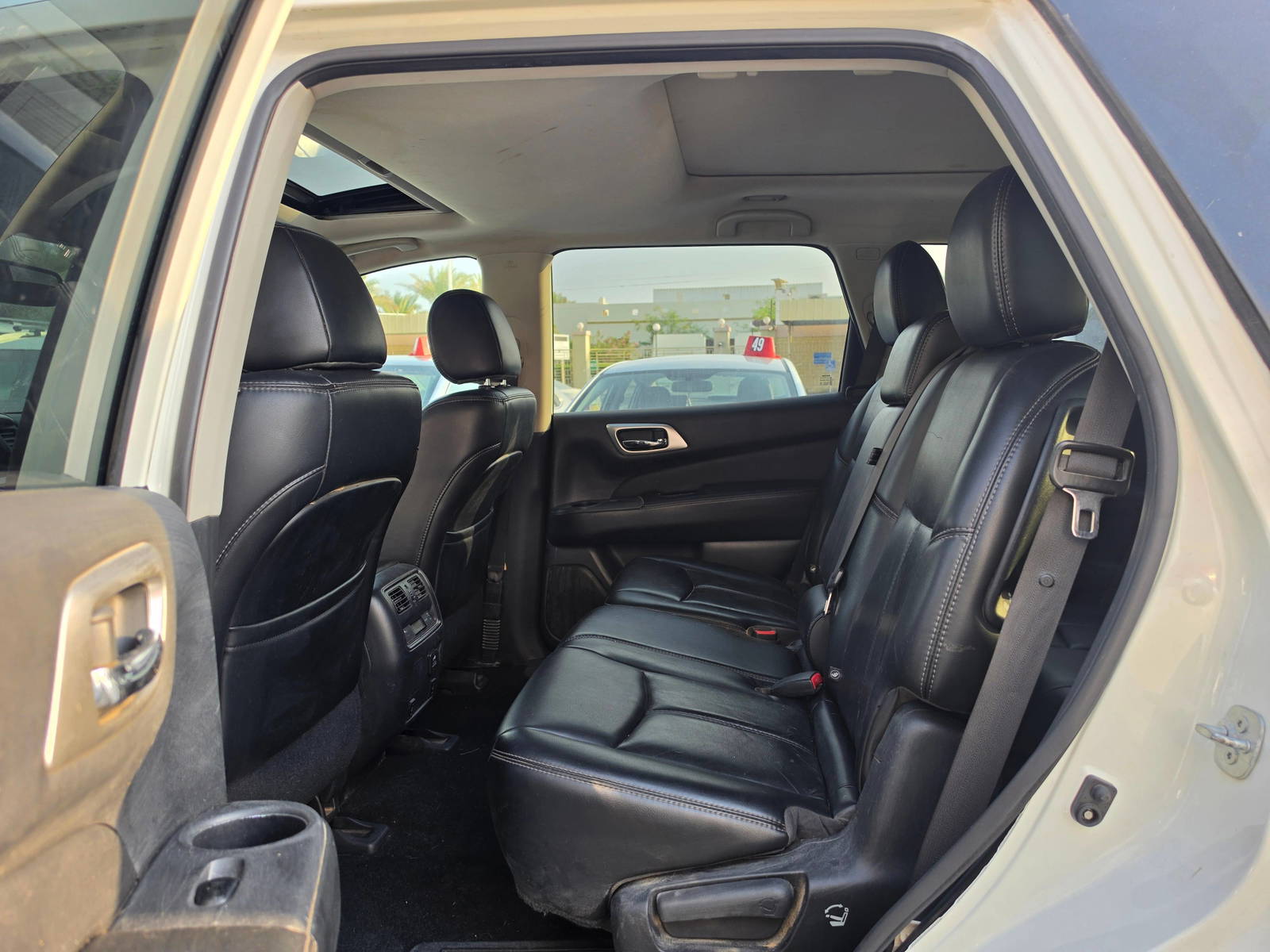 2017 NISSAN PATHFINDER — 115220 Miles — Lot 73609425 - Marhaba Auctions Used Cars - Image 8