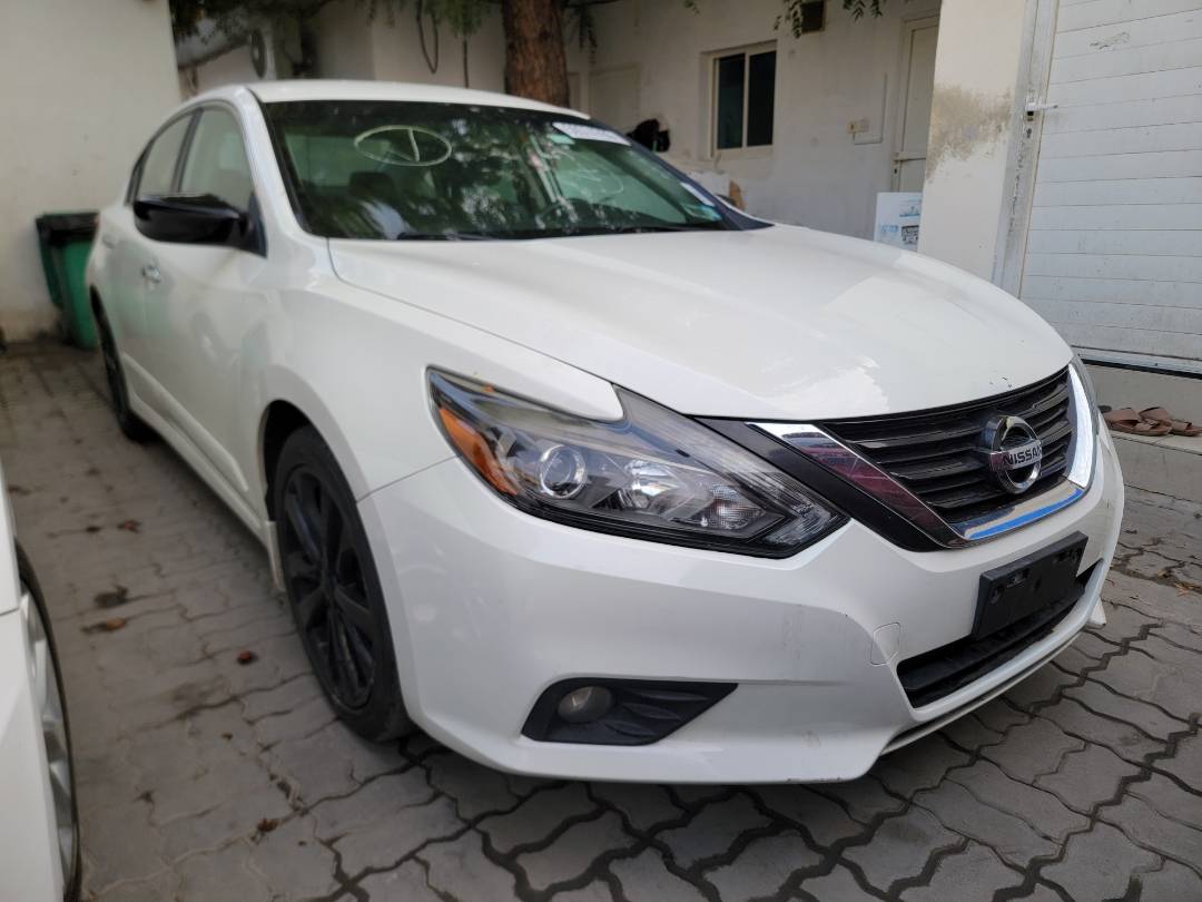 2017 NISSAN ALTIMA — 118209 Miles — Lot HC239242 — Main - Marhaba Auctions Used Cars - Image 4