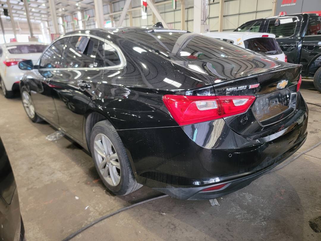 2017 CHEVROLET MALIBU — 187280 KM — Lot 748839 — Main - Marhaba Auctions Used Cars - Image 5