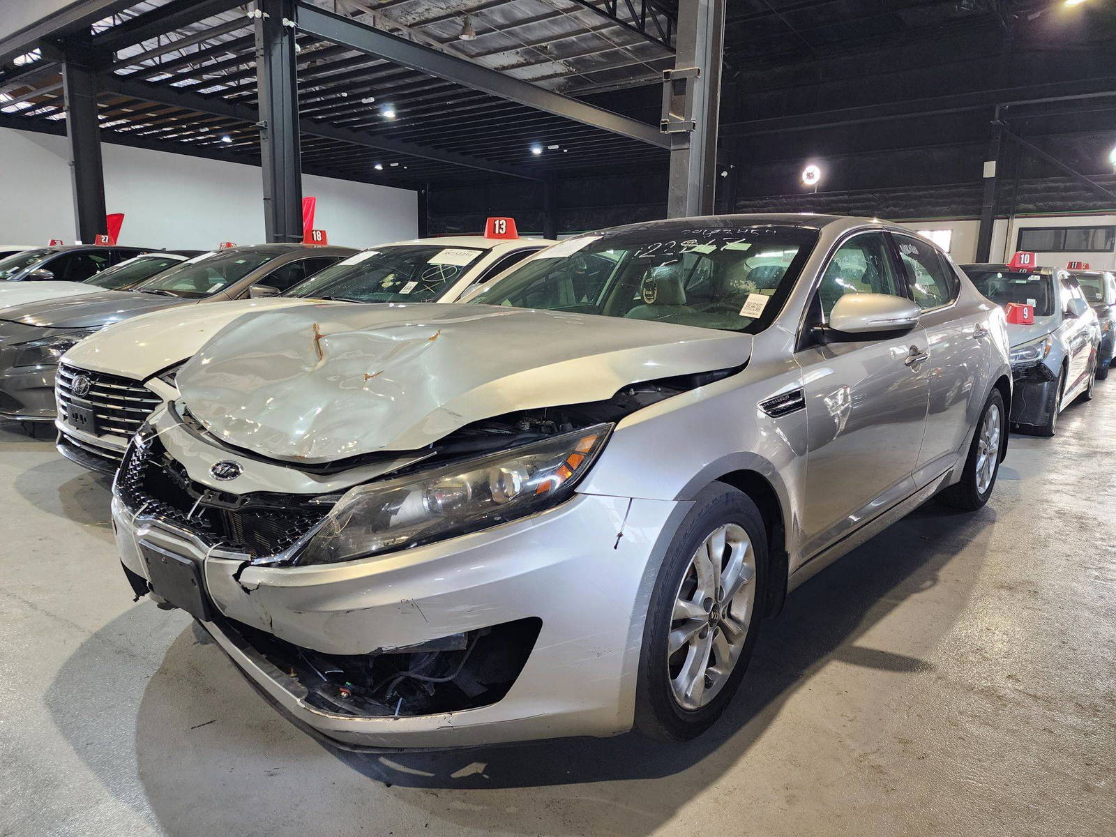 2011 KIA OPTIMA — 157345 Miles — Lot 5122867 — Al Quoz - Marhaba Auctions Used Cars - Image 4
