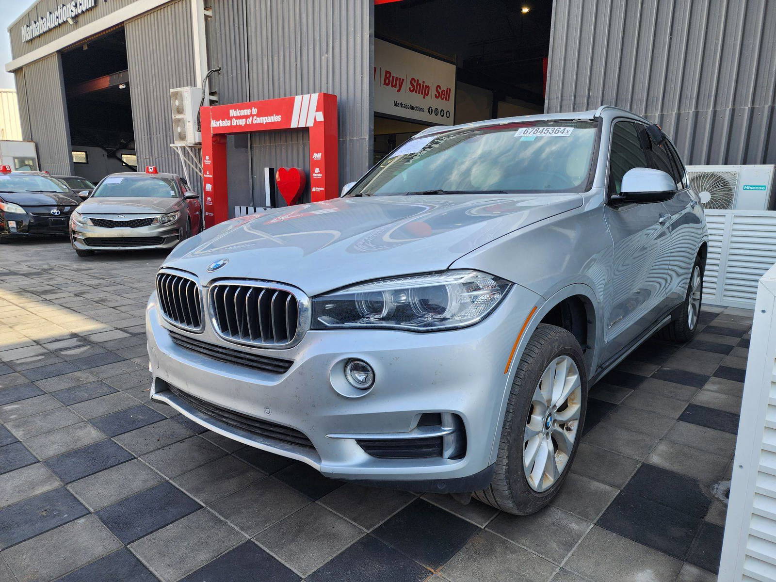 2018 BMW X5 XDRIVE35I — 73195 Miles — Lot 91174 — Al Quoz - Marhaba Auctions Used Cars - Image 4