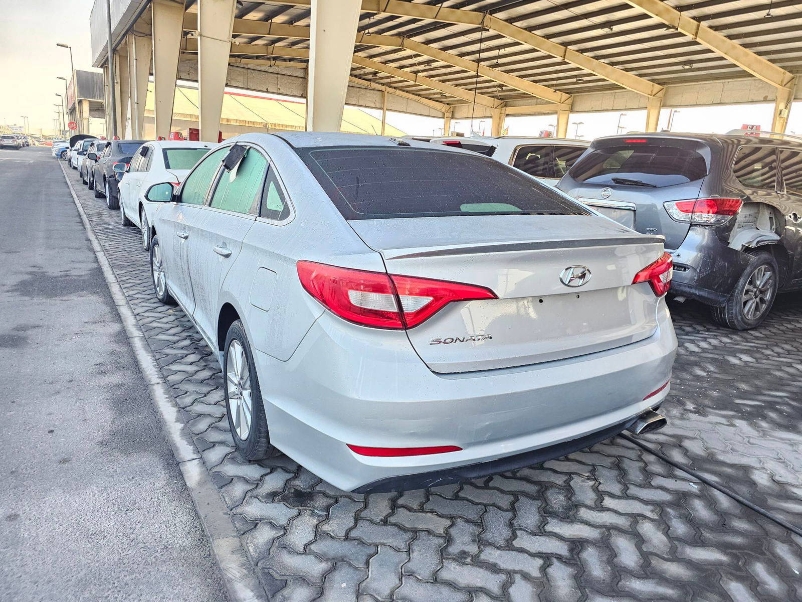 2016 HYUNDAI SONATA — 180419 Miles — Lot H401991 — Souq - Marhaba Auctions Used Cars - Image 6