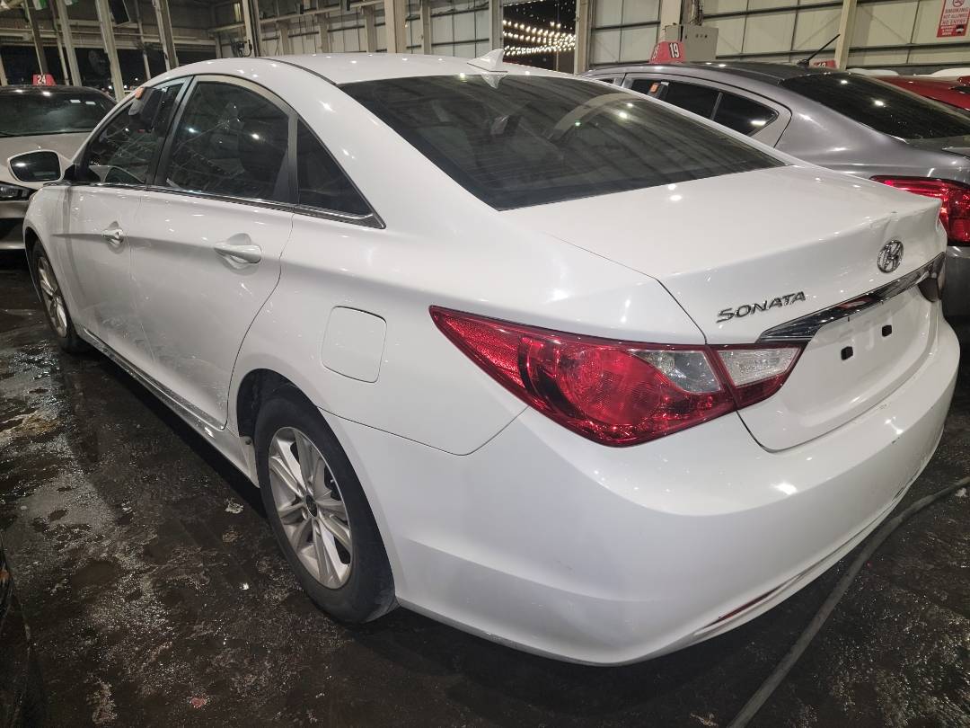 2013 HYUNDAI SONATA — 198981 Miles — Lot 37613067 - Marhaba Auctions Used Cars - Image 3