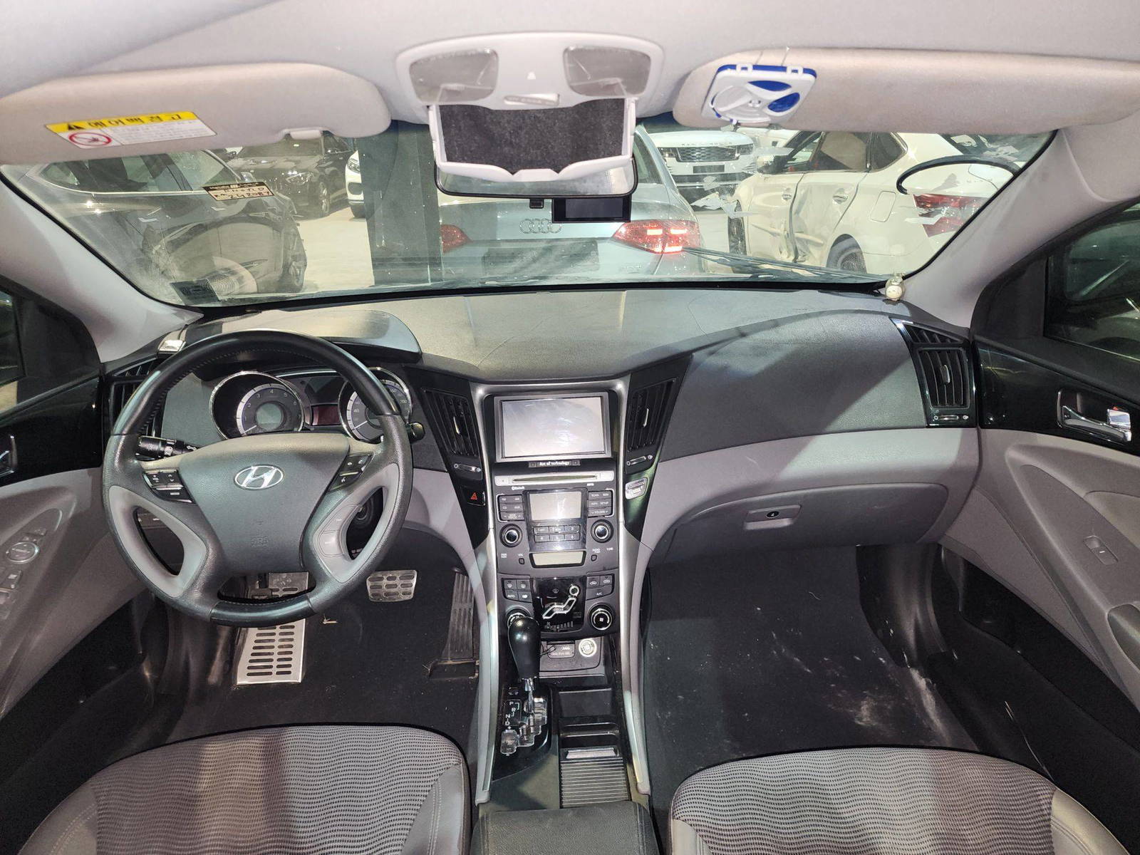 HYUNDAI SONATA 2010 - Marhaba Auction Used Cars - Image 8