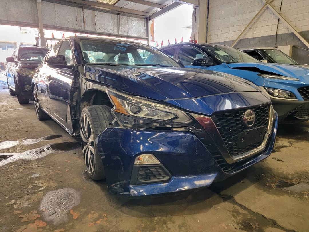 2021 NISSAN ALTIMA — 137264 Miles — Lot 332273 — Main - Marhaba Auctions Used Cars - Image 4