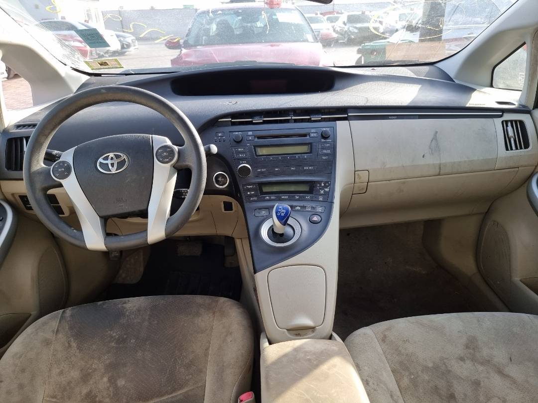 2011 TOYOTA PRIUS — 252181 Miles — Lot 215478 — Ind. 12 - Marhaba Auctions Used Cars - Image 7