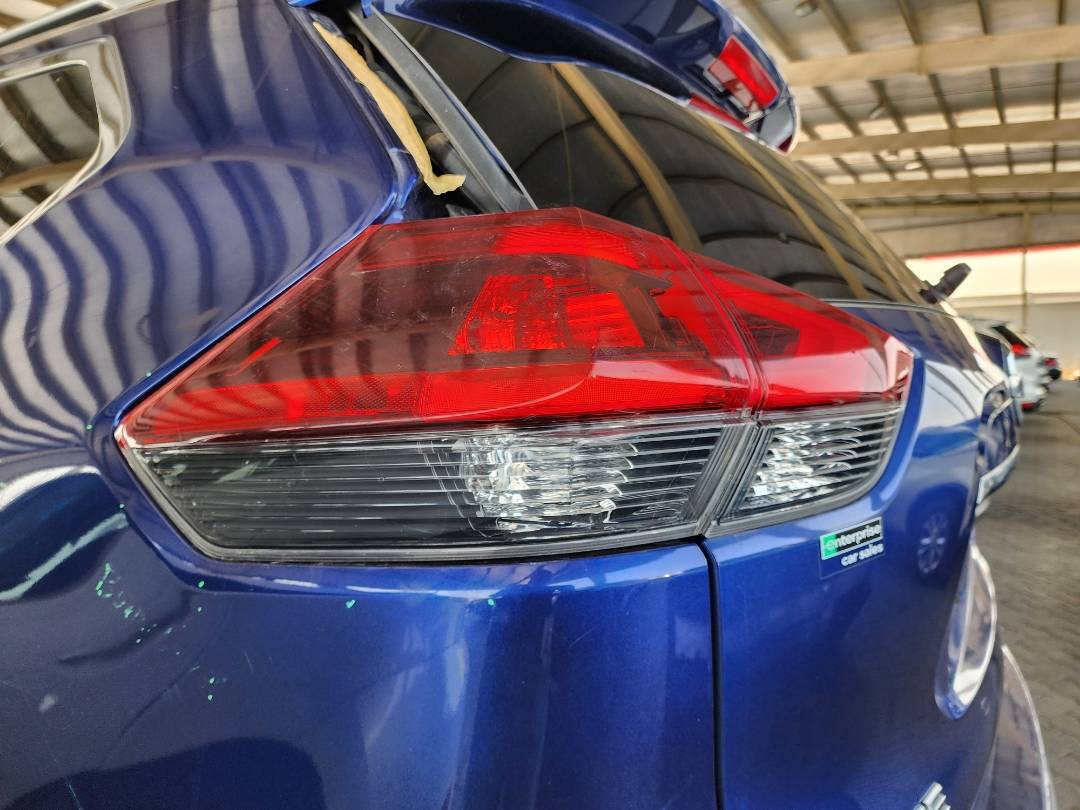 2020 NISSAN ROGUE — 168391 Miles — Lot 39209459 — Souq - Marhaba Auctions Used Cars - Image 10