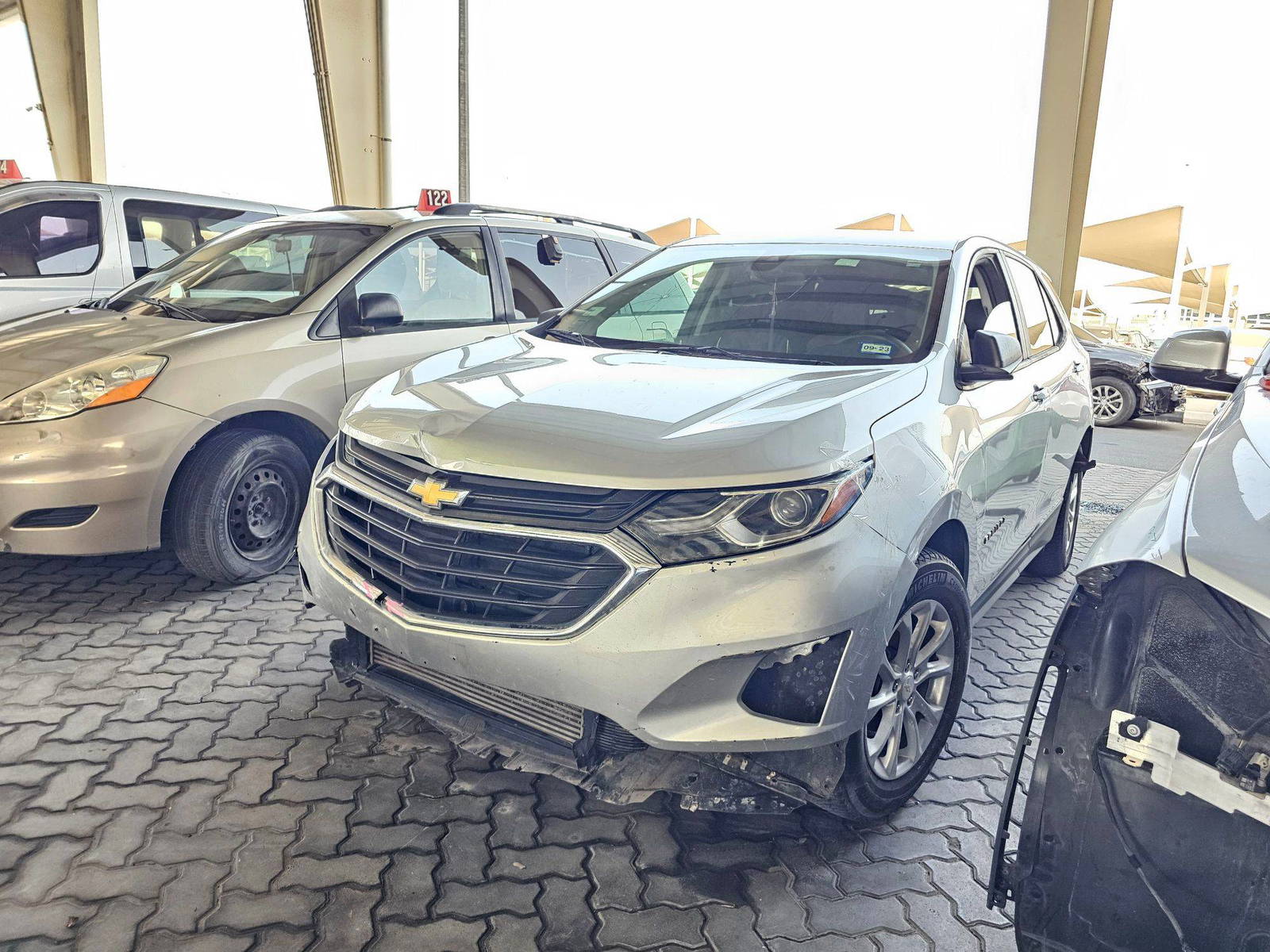 2020 CHEVROLET EQUINOX — 130800 Miles — Lot 716914 — Souq - Marhaba Auctions Used Cars - Image 5