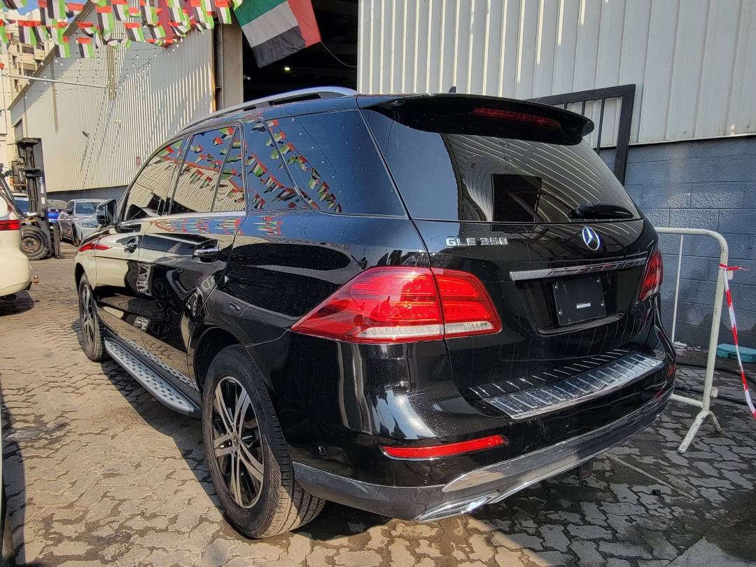 2018 MERCEDES BENZ GLE 350 — 101162 Miles — Lot 103030 — Main - Marhaba Auctions Used Cars - Image 3