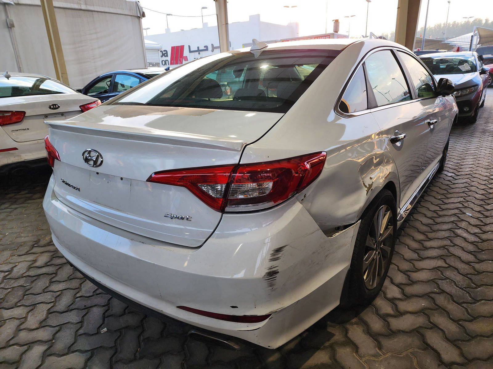 2015 HYUNDAI SONATA — 144765 Miles — Lot 38163958 - Marhaba Auctions Used Cars - Image 4