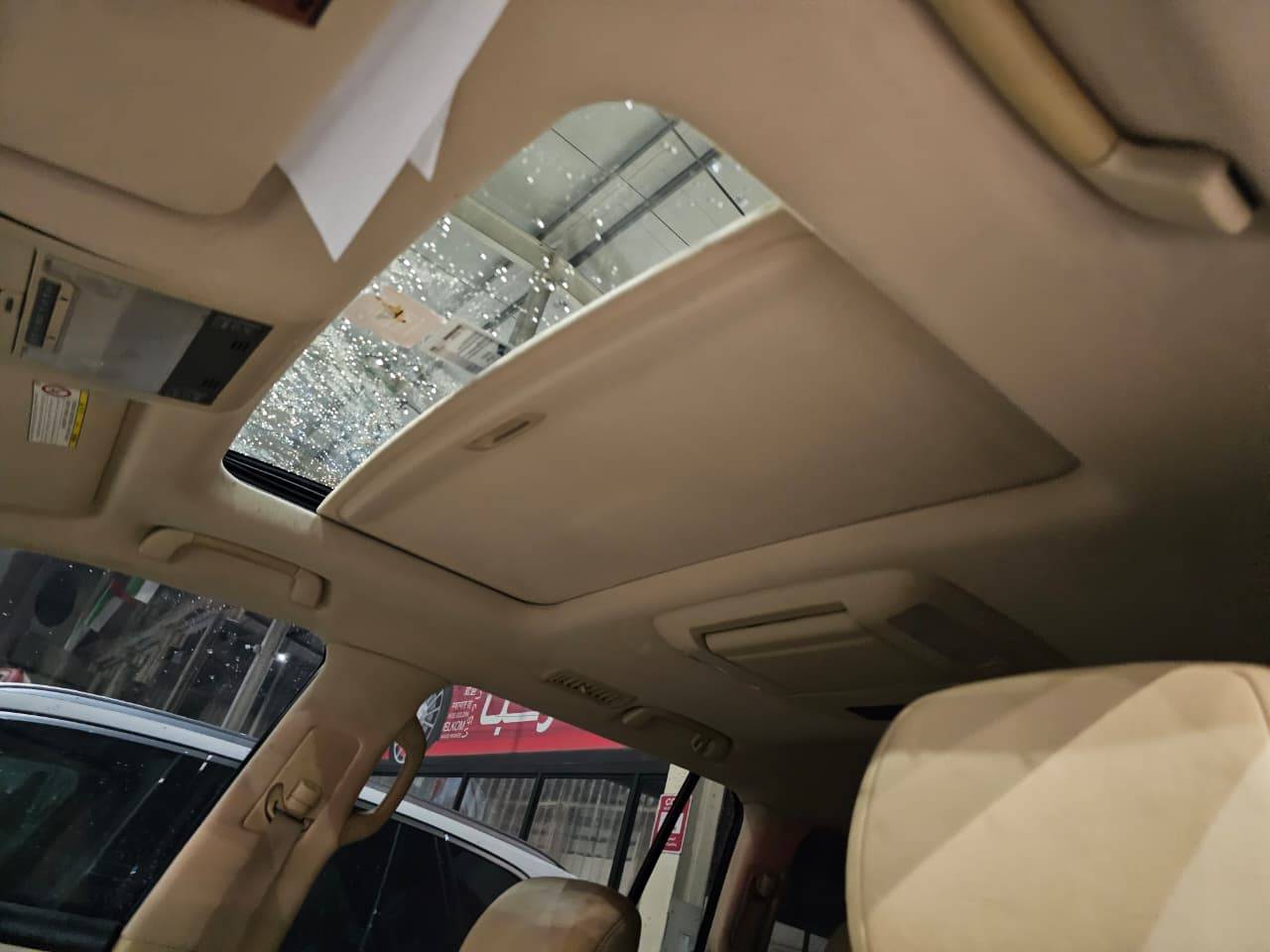 2009 LEXUS LX 570 — 180114 KM — Lot 094029016 — Main - Marhaba Auctions Used Cars - Image 9