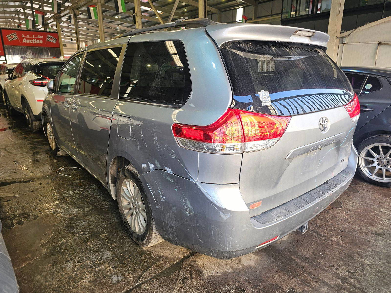 2013 TOYOTA SIENNA — 198126 Miles — Lot 80829395 — Main - Marhaba Auctions Used Cars - Image 6