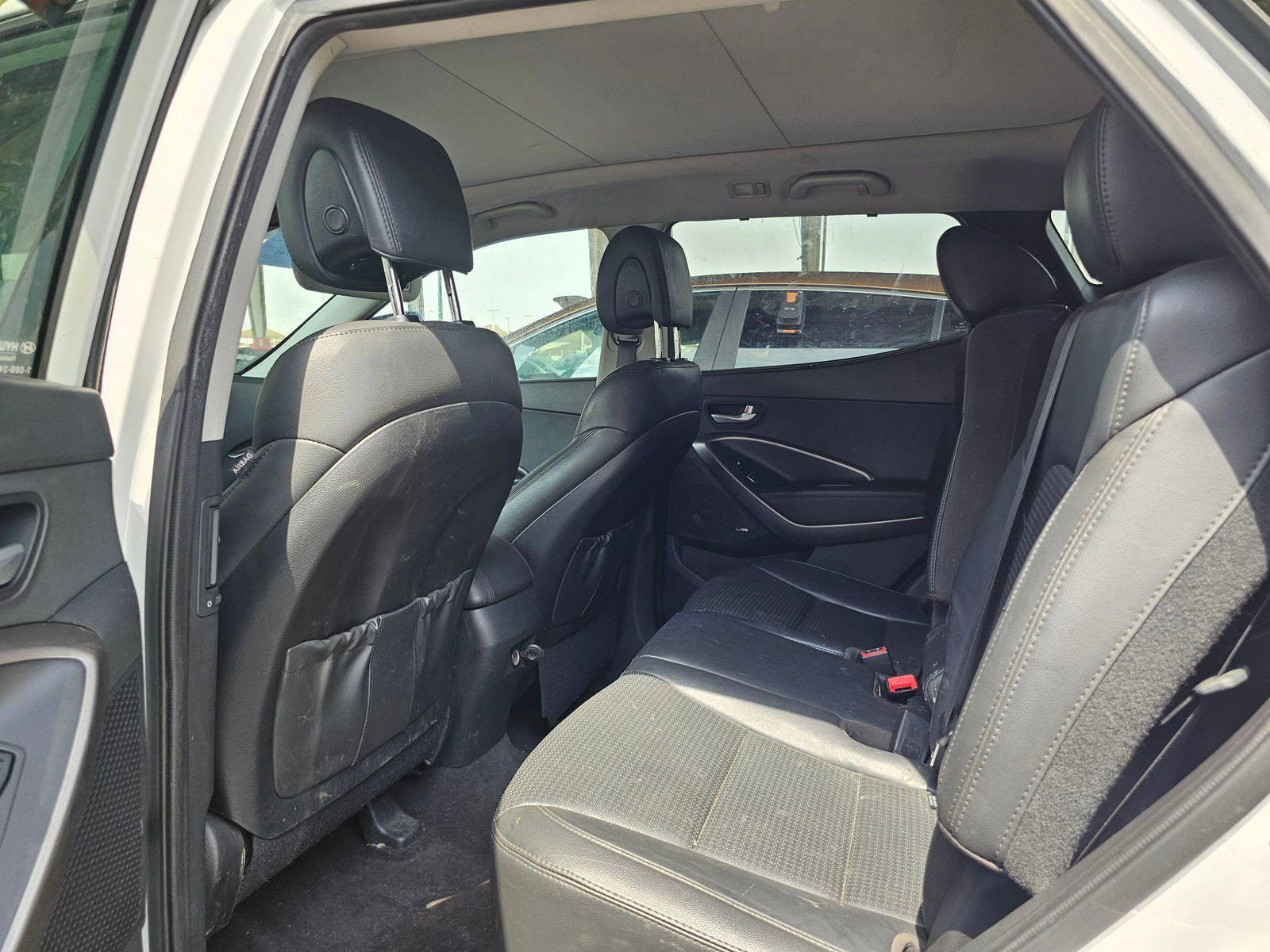 2013 HYUNDAI SANTA FE SPORT — 167278 Miles — Lot 781007 — Souq - Marhaba Auctions Used Cars - Image 6