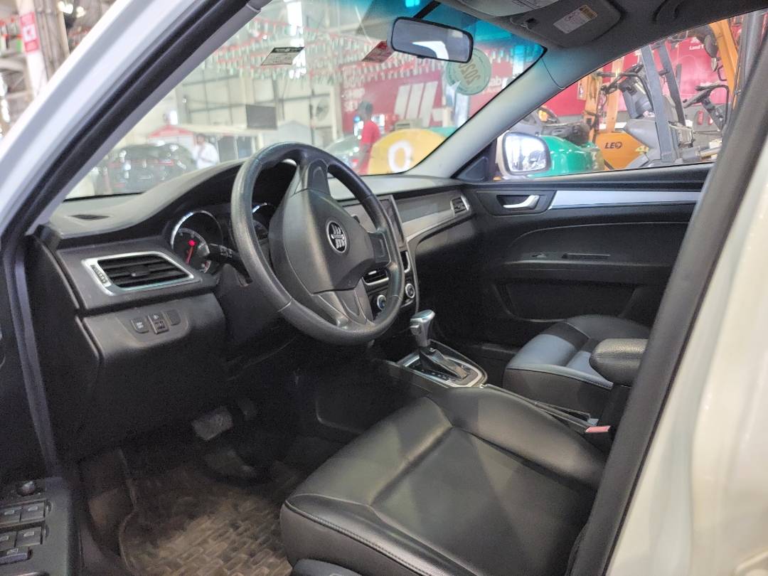 2020 FAW B30 — 32041 KM — Lot C6L1K00031 — Main - Marhaba Auctions Used Cars - Image 6