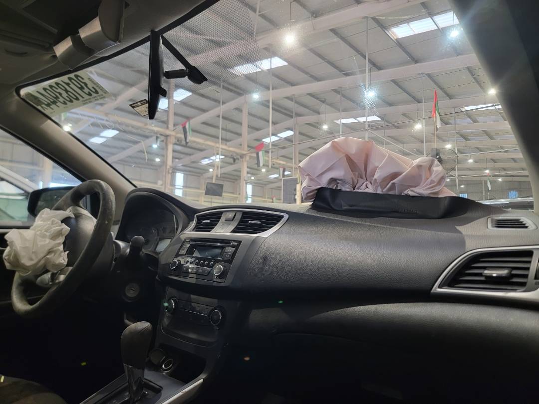 2016 NISSAN SENTRA — 139084 Miles — Lot 39183944 - Marhaba Auctions Used Cars - Image 4