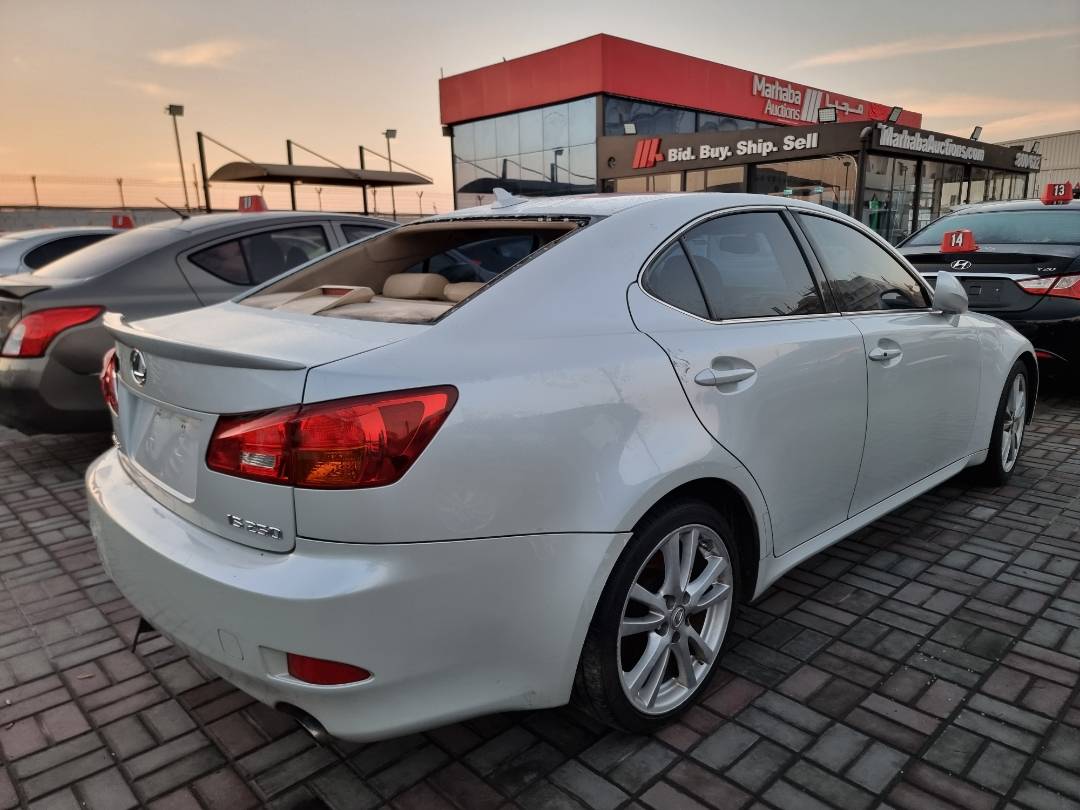 2007 LEXUS IS 250 — 256627 Miles — Lot 215478 — Ind. 12 - Marhaba Auctions Used Cars - Image 4