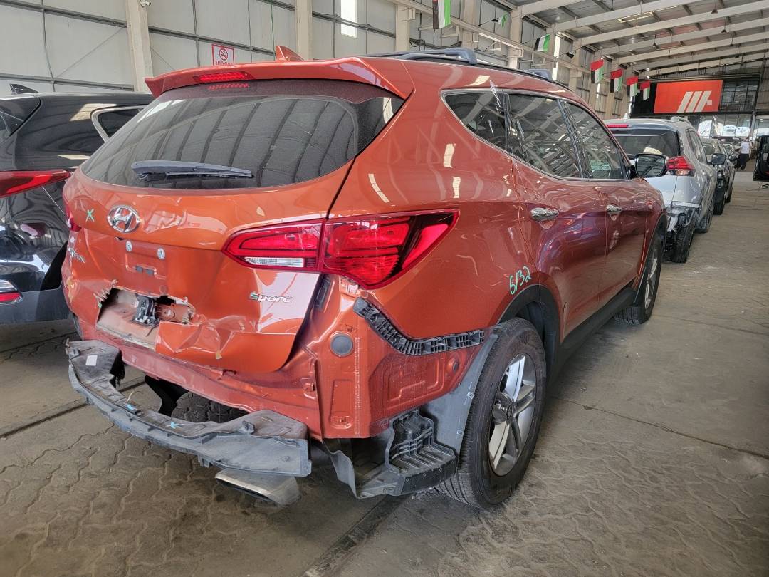 2018 HYUNDAI SANTA FE SPORT — 83302 Miles — Lot 1JG520715 — Main - Marhaba Auctions Used Cars - Image 4