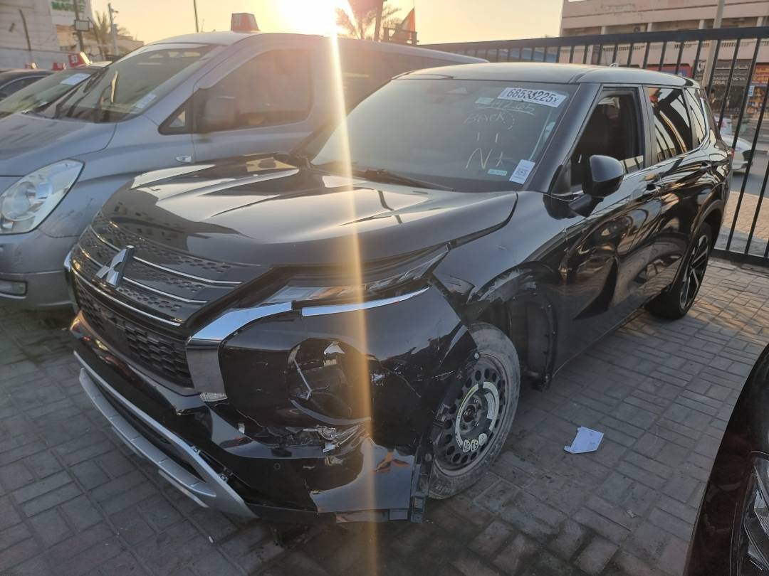 MITSUBISHI OUTLANDER 2022 - Marhaba Auction Used Cars - Image 3