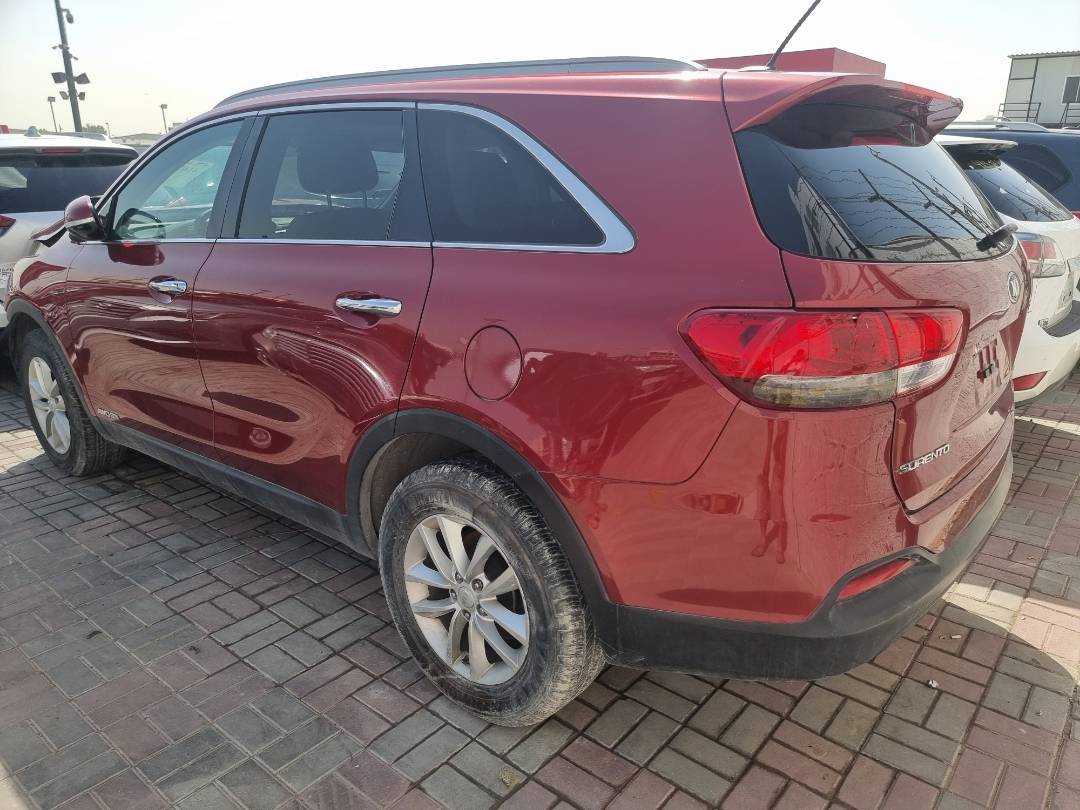 2017 KIA SORENTO — 140039 Miles — Lot 219318 — Ind. 12 - Marhaba Auctions Used Cars - Image 5