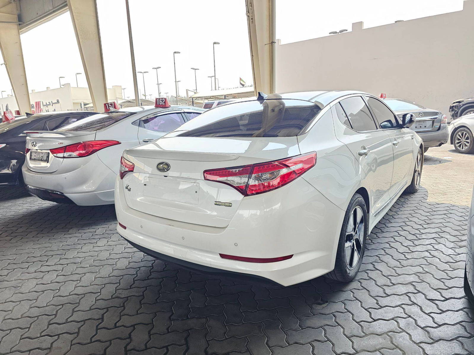 2012 KIA K5 — 266164 KM — Lot 05727 — Main - Marhaba Auctions Used Cars - Image 3