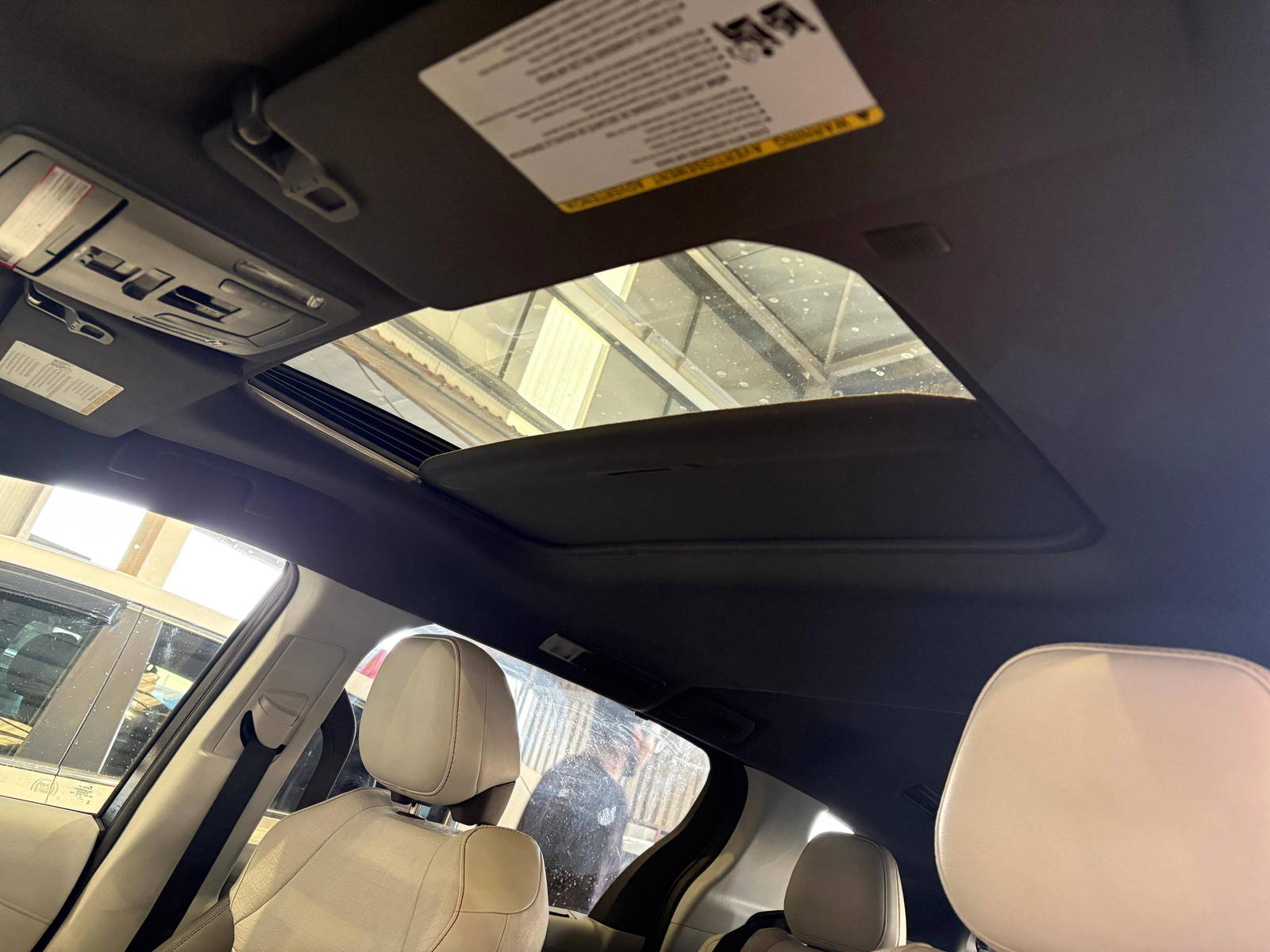 TOYOTA SIENNA 2022 - Marhaba Auction Used Cars - Image 7